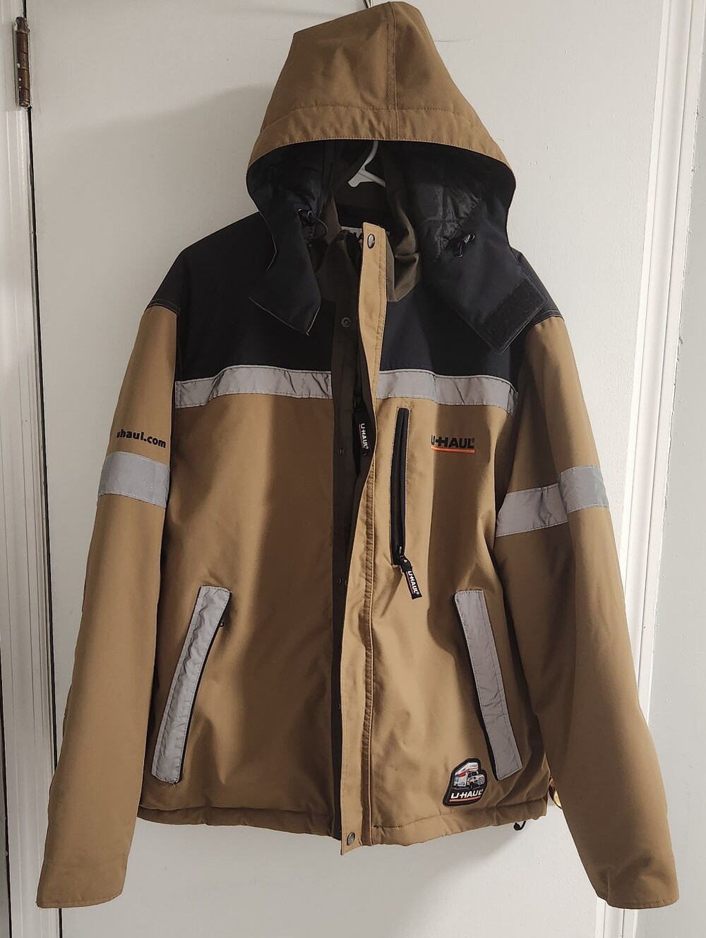 Uhaul Tan & Black Hooded Quilted Utility Jacket Size XL